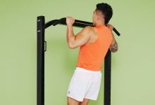 your-step-by-step-guide-to-nailing-your-first-pull-up